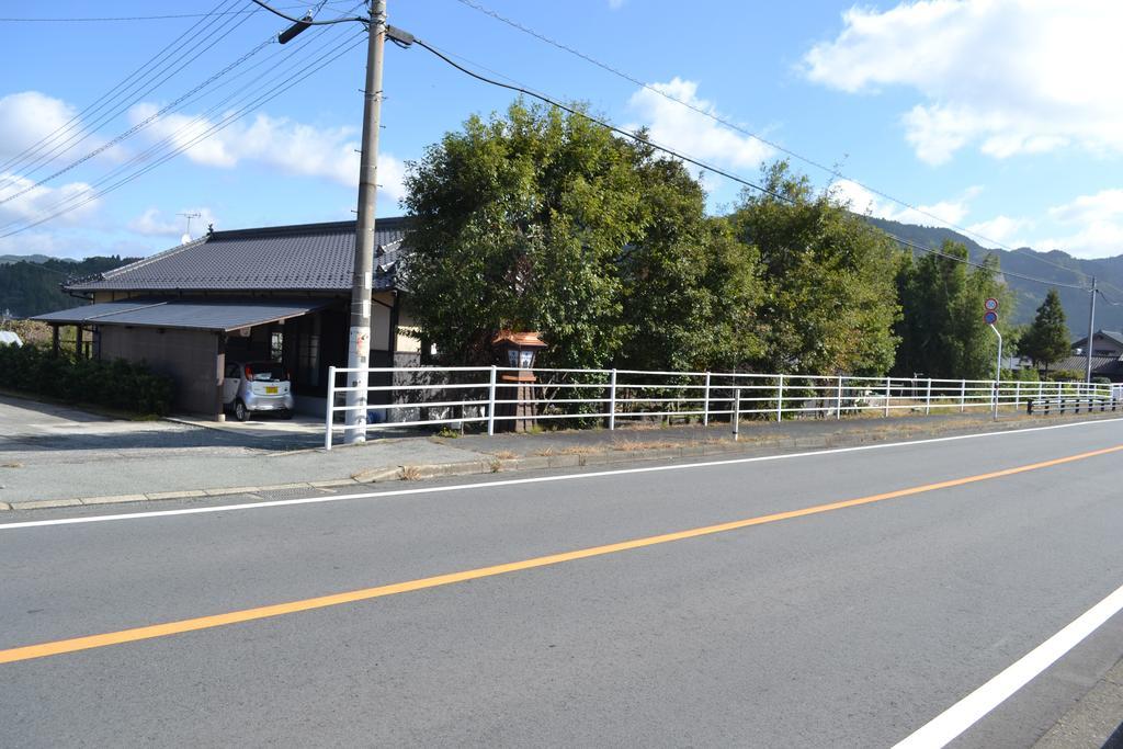 Guest House Makotoge Асо Экстерьер фото